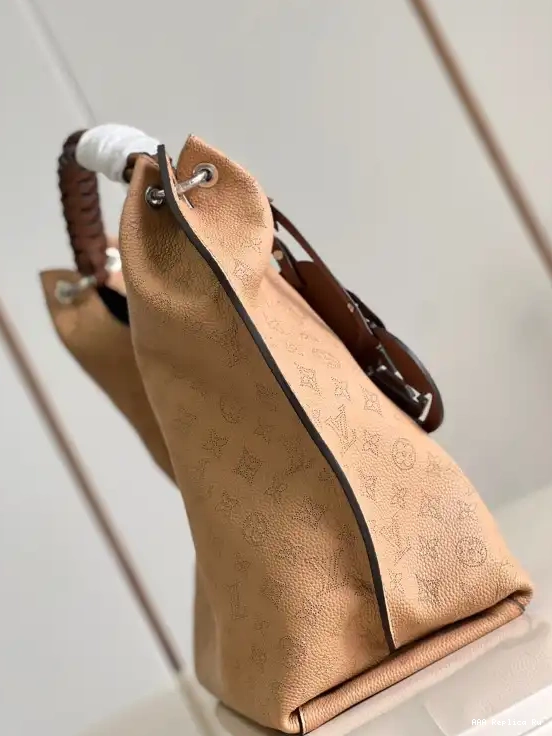 AAA Replica Ru VUITTON CARMEL LOUIS 0611